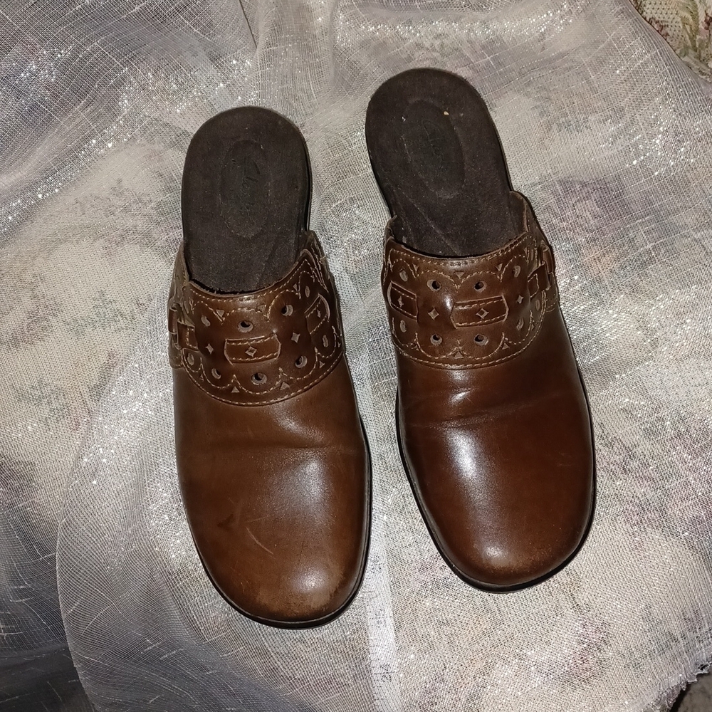 Clarks Artisan Collection Mules Clogs Slip on